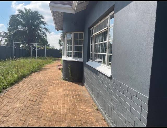 3 BEDROOM PROPERTY TO RENT IN SYDENHAM